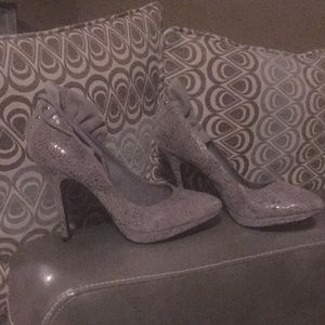 BCBGeneration Grey Snake skin heels size 7.5